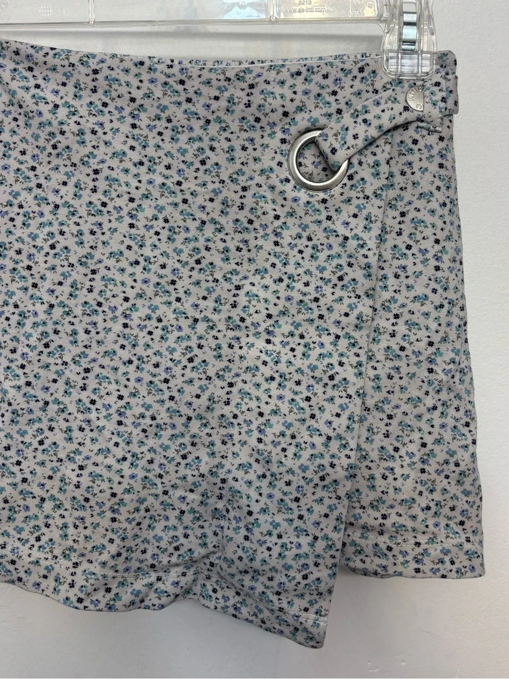 Justice White & Blue Floral Skort With Ring Detail Kids Girls Size 10